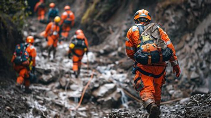 Emergency Rescue Teams Emergency Rescue Teams