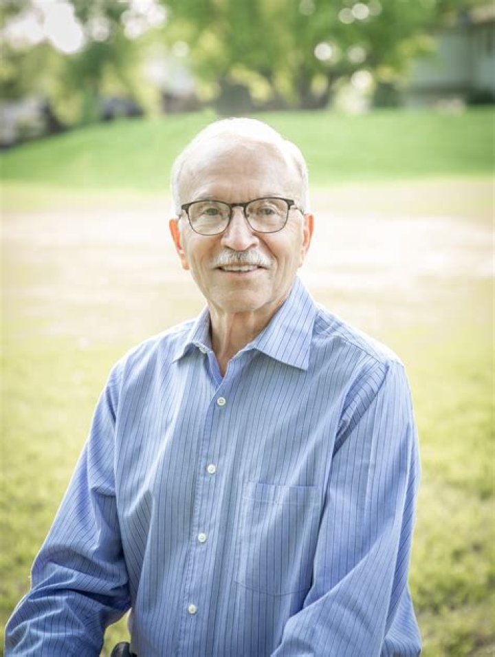 Larry Peter Roberts Death