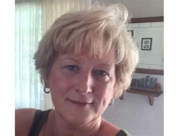 Tragedy happens! Cindy Klunk Obituary: Remembering Cindy Klunk, 60, Whose Courageous Battle Against Cancer Embodied Her Strength and Resilience.